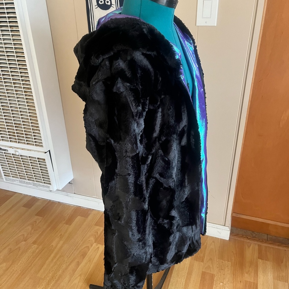 Reversible Iridescent Jacket - Picture 6 of 8